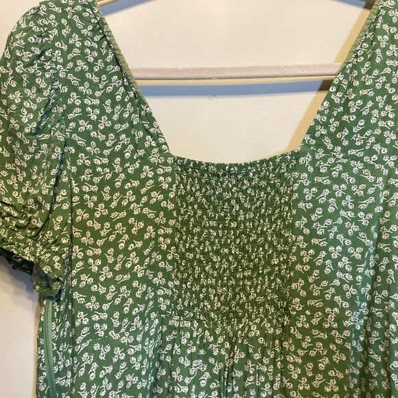 ModCloth XL The Right Puff Mini Dress. Green Floral Ditzy. - Picture 9 of 11